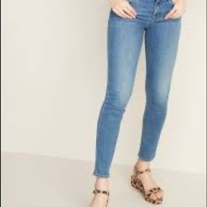 Old Navy Pop Icon Skinny Jeans